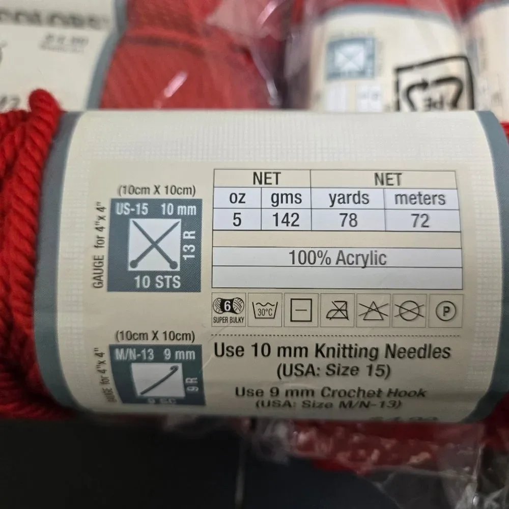🎄🎄🎄 Yarn Bee True Colors Red Yarn 6 NEW SKEINS